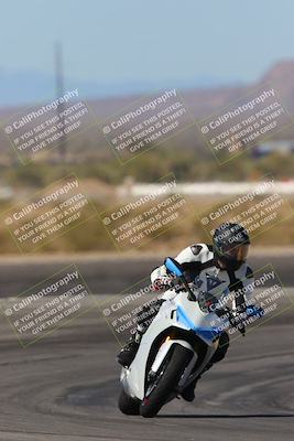 media/Mar-24-2025-Moto Forza (Mon) [[57ce5c5cff]]/3-Beginner Group/Session 2 (Turn 11)/